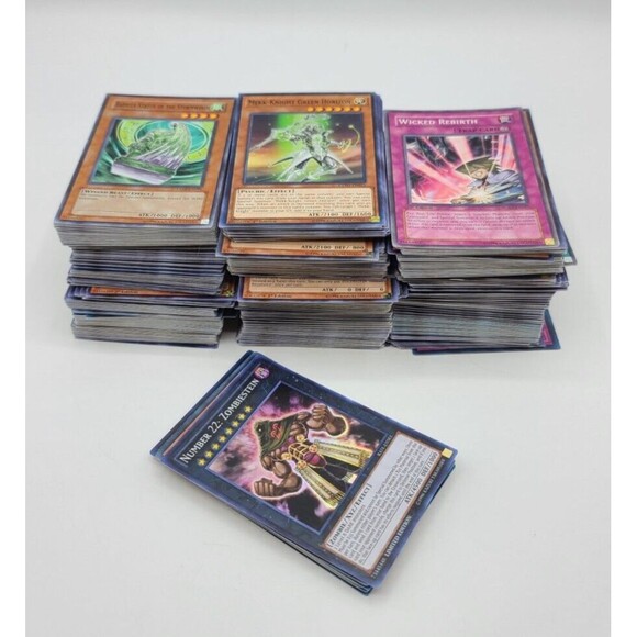 Bulk Lot Of Modern Cards Yu-Gi-Oh! 520 Cards Rares, Halos Bulk Lot Of Modern Cards Yu-Gi-Oh! 520 Cards Rares, Halos
